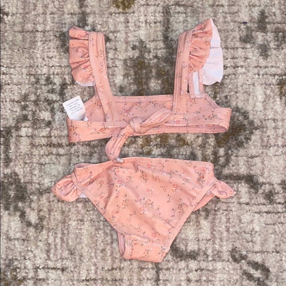 Minniw Swim suit size 1 (fits 6mo-18mo)
